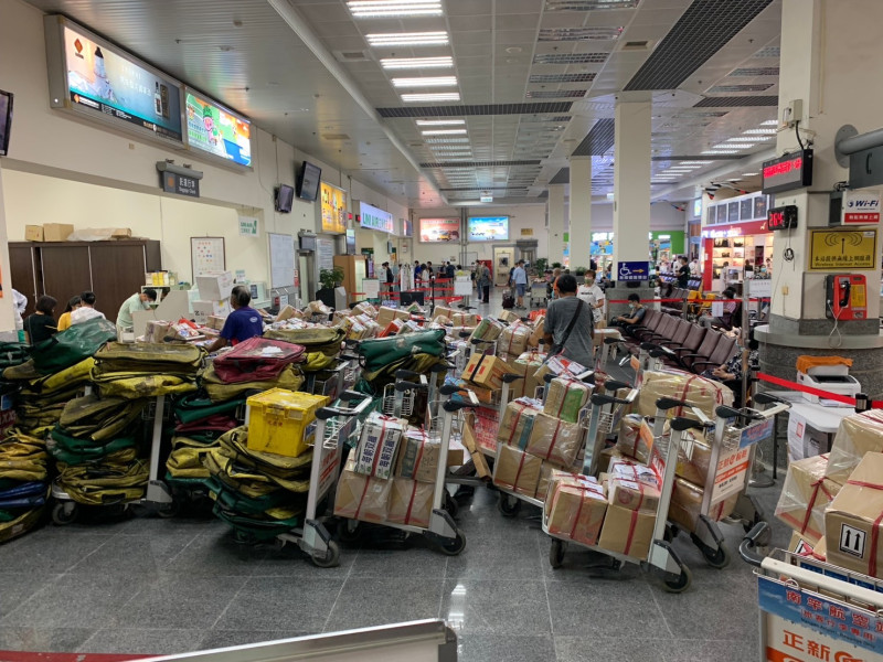 沒有單獨處理貨物的貨運站影響旅客動線