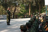 　因應國軍年度大事「高裝檢」，馬防部指揮官鄭中將對防區幹部實施精神講話，期勉各幹部恪遵SOP標準作業程序，以利完成高裝檢查。（圖／文：潘威廷）