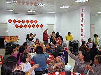 　莒光鄉公所昨晚舉辦母親節表揚餐會，慰勞偉大的媽媽們。（圖／文：林冰芳）