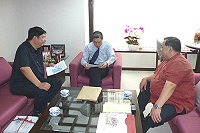 　府會首長拜會海基會副董事長高孔廉就黃岐航線需求交換意見。（圖／連江縣政府提供）