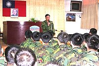 　政戰主任陳將軍希望各位弟兄來到馬祖皆能「安心服役、平安退伍」。（圖／文：鄭智元）