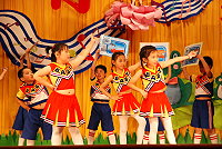中正「2009六月音符」昨晚精采登場,演、歌、舞統統上場,孩子們舞台上的可愛表現,讓台下觀眾也瘋狂。(圖/文:劉秋月)