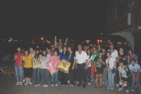 　介壽國中小歡送陳慧潔、朱詠嵐兩位老師，並期許儘快再回來服務。（圖／文：邱竟瑋）