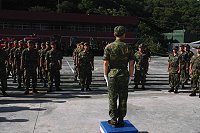 馬防部日前舉辦防衛部直屬連軍歌競賽初賽,防區弟兄以雄壯威武的歌聲,展現平日勤訓精鍊的成果,將軍歌完美詮釋,獲得評審們一致肯定與讚許。(圖/文:張瑞洲)