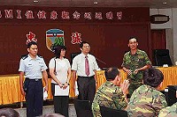 日前國防部BMI巡迴講習來到了馬祖,藉由專業的醫師團隊生動講解,讓在場官兵輕鬆地學習如何享「瘦」。(圖/文:黃俊智)