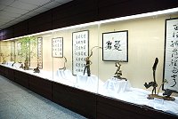 　馬港社區學堂成果展即起在文化局二樓展廳登場，全數都是社區成員的作品，也讓人驚覺許多人都擁有藝術家的潛力，歡迎大家踴躍前往欣賞。（圖／文：劉秋月）