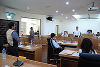 　南竿鄉代會第八屆第七次定期大會昨繼續進行第二天鄉政總質詢，議題更加五花八門。（圖／文：劉秋月）