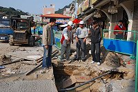 副縣長偕工務局長走訪南竿工地,掌握工程進度。(圖/文:邱竟瑋)