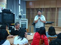 　中山國中舉辦藝術家進駐活動，特聘邱泰洋和吳金城擔任駐島藝術家。（圖：中山國中提供）