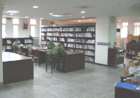 元旦假期,地區軍民持續利用圖書館。(圖/文:邱竟瑋)