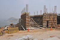 　風山正在興建資源回收場，未來環保專區將在風山定型。（圖／文：陳鵬雄）