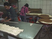 　手工麻花。（圖／文：邱竟瑋）