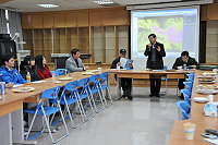 　縣長楊綏生率相關人員與北竿機關學校座談，聽取基層意見。（圖／文：陳鵬雄）