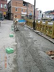 　縣立醫院到山隴路段消防栓管的開挖施工，所有回填鋪面趕春節前完成，圖為山隴末段進行回填。（圖／文：宋志富）