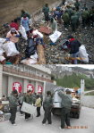 東引軍民通力合作打造乾淨家園,迎接新春到來。(圖:東引鄉公所提供)