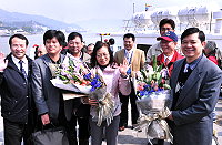 　縣長楊綏生等一行上任首赴大陸拜會，受到歡迎。（圖：福州日報提供）