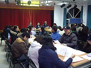 　&#22338;里國小舉行98學年度第二學期家長會暨班級親師座談會。（圖：&#22338;里國小提供）