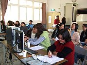 縣府教育局展開全縣國中小教師資訊素養暨資訊科技應用能力培訓,達到教育部的政策目標。(圖/文:邱竟瑋)
