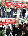 　秀傳醫療體系與統一企業集團合作推出的「社區健康小站」，昨天在北竿門市成立，民眾大排長龍。（圖／文：陳鵬雄）
