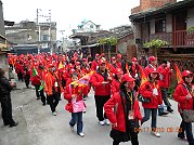 全村一起來熱鬧!(圖與文:張登傑、陳樂團)