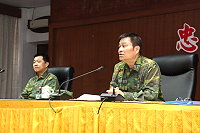   羅指揮官提出重振武德需運用思考能力，做到孫子兵法中提倡的「智、信、仁、勇、嚴」。（圖／文：巫冠瑩）