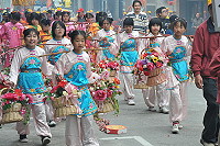 　芹壁天后宮金媽祖北竿遶境，全島軍民歡樂沸騰最高點。（圖／文：陳鵬雄）
