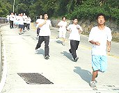 馬拉松、慢跑與健走已成為地區的流行運動之一,連江縣體育會慢跑委員會昨天成立,盼能提升地區的相關運動風氣。(圖:本報資料室)