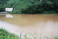　豪雨過後，東湧水庫濁度急速升高。（圖／文：陳其敏）