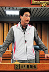 　議員曹爾章進行質詢。（圖／文：曹重偉）