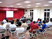 南竿鄉公所火化場新建工程高標準通過環評,21日晚間於介壽老人活動中心進行環評審查結論公開說明會。(圖/文:劉秋月)