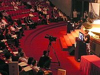 　中國國民黨召開臨時全國黨代表大會，來自馬祖的介壽村長曹容華，利用難得的發言機會，大吐馬祖交通不便，疾呼馬祖迫切需要三體快輪來改善對外交通。（圖：介壽村長曹容華提供）