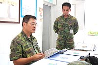 羅指揮官指出,精進士官制度之目的在於培養優秀士官,強化其領導能力,執行部隊勤務時,講求方法,凡事身先士卒帶頭做。(圖/文:巫冠瑩)