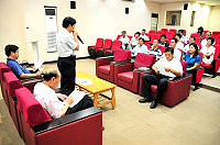 　為反映莒光在交通及環境上諸多困難，莒光鄉代會全體鄉代昨會同議員陳建光、鄉長柯玉官專程拜會縣府，由縣長楊綏生就各項建議逐一提出回應。（圖／文：曹重偉）