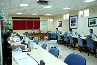 　南竿自行車道規劃昨舉行細部設計審查會，與會委員建議不要過度設置標誌及反光燈，以免影響道路景觀。（圖／文：劉秋月）