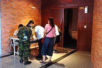 　昨天民俗文物館宛若假日電影院，從早到晚都有電影可以看，只是這種機會平常並不多見。（圖／文：劉秋月）