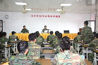 副揮官朱將軍表示,透過實務經驗豐富的講授人,將未來工作重點,結合具體作法加以傳授,相信往後在執行政戰工作時勢必能事半功倍。(圖/文:張熒奇)