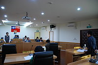 　南竿鄉代會昨進行南竿鄉100年度總預算案審查，代表們逐條細審，共刪減80萬1千元。（圖／文：劉秋月）