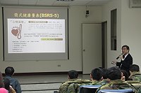 　李教授表示只要有ㄧ顆真誠的心，人人都可以成為自殺防治守門人。（圖／文：巫冠瑩）