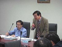縣長楊綏生昨天前往內政部營建署,爭取中央對清水濕地發展經費的支持。(圖:縣府建設局提供)