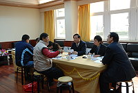 　監委葛永光、沈美真昨在縣府接受民眾陳情，今年陳情問題較多元，並不以土地為主。（圖／文：劉秋月）