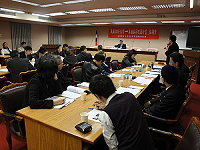 立委曹爾忠昨在立法院召開100年台馬春節疏運計畫協調會,會中達成共同啟動運輸機制,讓馬祖人過年往返順暢。(圖:曹爾忠國會辦公室提供)