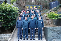　國防部主計局局長陳松培中將（第一排右二）昨天抵馬視察，提前向馬祖地區財務組同仁賀節。（圖／文：劉秋月）