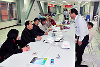 　珠山電廠頻斷電，議長陳貴忠等人專程前往了解運作現況及無預警斷電因素，處長蔡欽堂深表歉意。（圖／文：曹重偉）