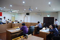 　南竿鄉代會昨天進行第一天鄉政總質詢議程，代表質疑各村消防設施過期，要求鄉公所改善。（圖／文：劉秋月）