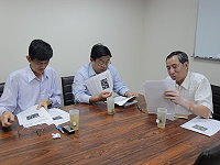 曹爾忠邀漁業署水試所研商釐清東莒花蛤異常死亡現象對策。(圖:曹爾忠國會辦公室)