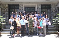  基隆市勞軍團與指揮官莫將軍開心合影。（圖／文：李冠皇）