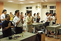 慈濟來馬舉辦慈悲三昧水懺讀書會,昨晚在介壽老人活動中心。(圖/文:邱竟瑋)