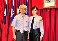　偵查佐林秋香獲選今年全國模範警察，特由省主席薛承泰頒獎表揚。（圖／文：曹重偉）