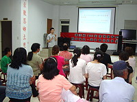 衛生局舉辦用藥安全-保健食品知多少講座昨晚東莒開講。(圖/文:林冰芳)