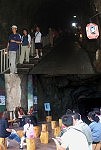 「安東心、坑道情音樂季」第一場小型音樂會,吸引許多軍民、遊客到場聆賞。(圖/文:陳其敏)